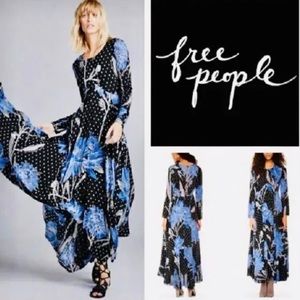 Free People Printed Maxi Dress ‘First Kiss’ Botanical Night Blue - Size M - EUC